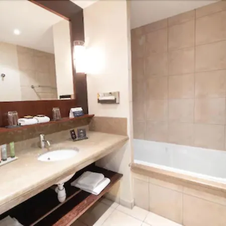 Hotel Le Boutique Garonne By Occitania 4*