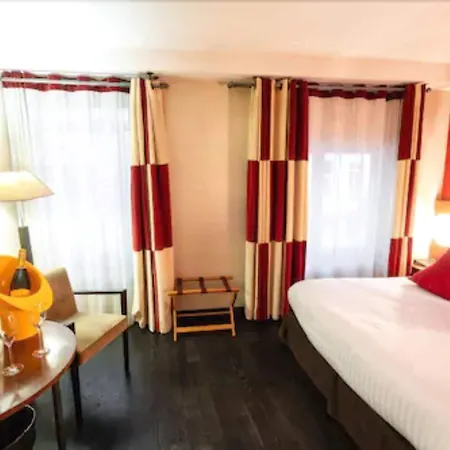 Le Boutique Garonne By Occitania מלון 4*